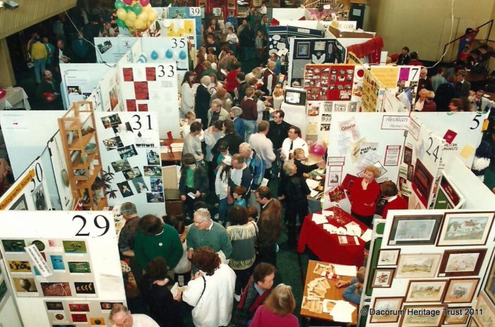 A photo of the busy crowd at the hobbies and leisure event 1994 | DHT