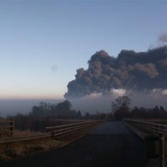 Photo of smoke taken by the bridge over A41 Featherbed lane | Ian Phipps